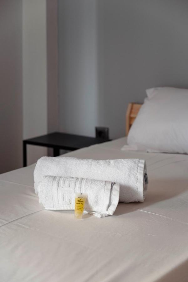 Spacious 2Bd Apartment Next To Athens Archeological Museum Atenas Exterior foto