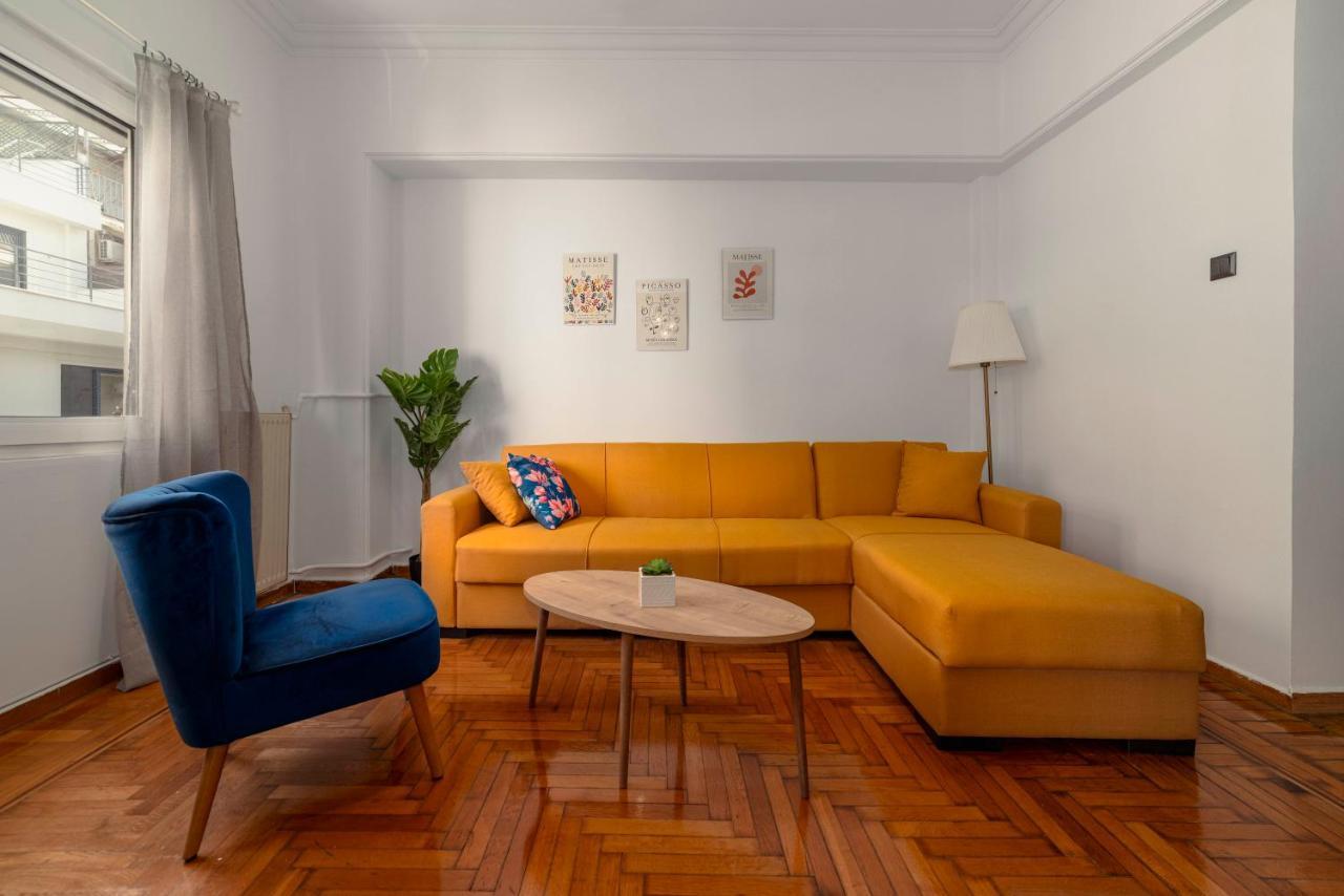 Spacious 2Bd Apartment Next To Athens Archeological Museum Atenas Exterior foto