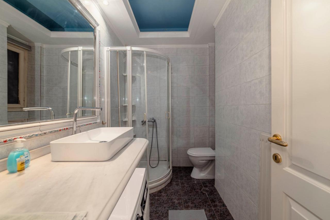 Spacious 2Bd Apartment Next To Athens Archeological Museum Atenas Exterior foto
