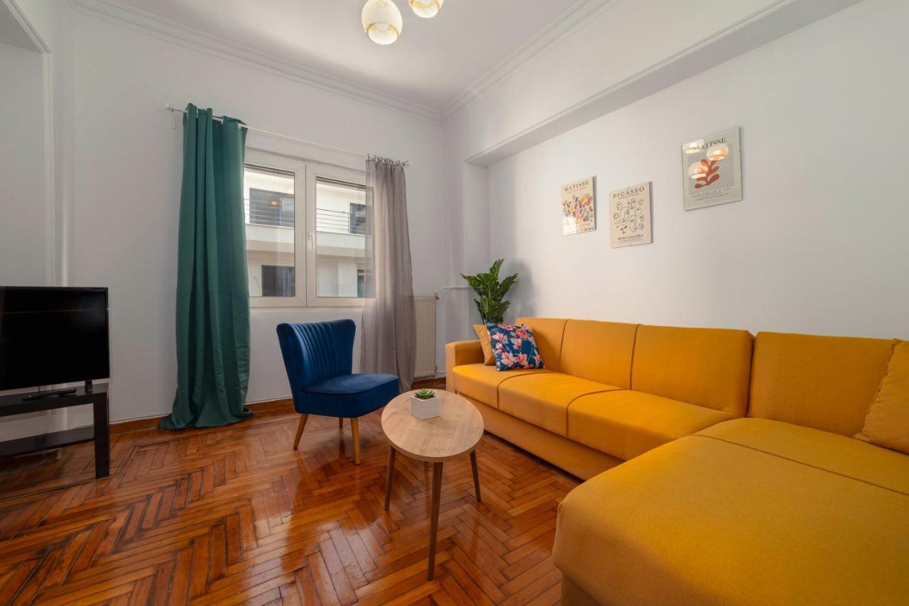Spacious 2Bd Apartment Next To Athens Archeological Museum Atenas Exterior foto
